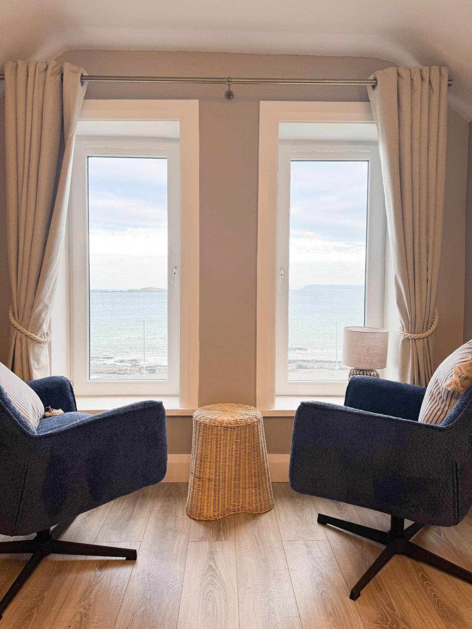 No 6 Lansdowne Apartment Portrush Exterior photo